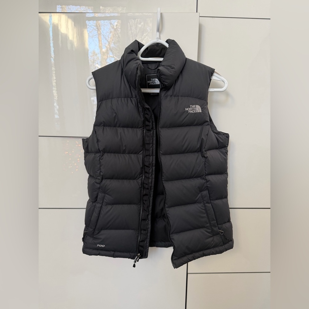 Women’s north face down vest S